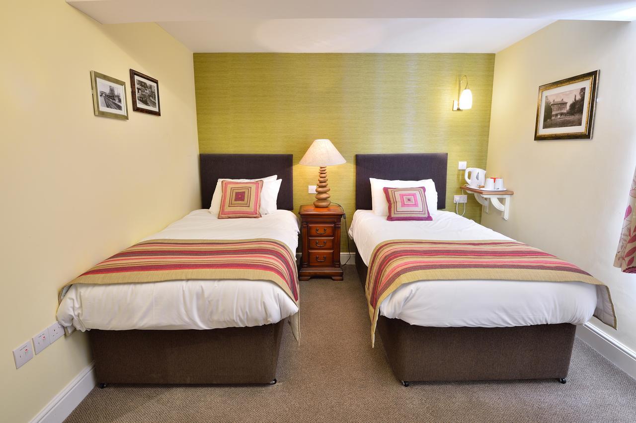 The George Hotel Crewkerne Exteriör bild
