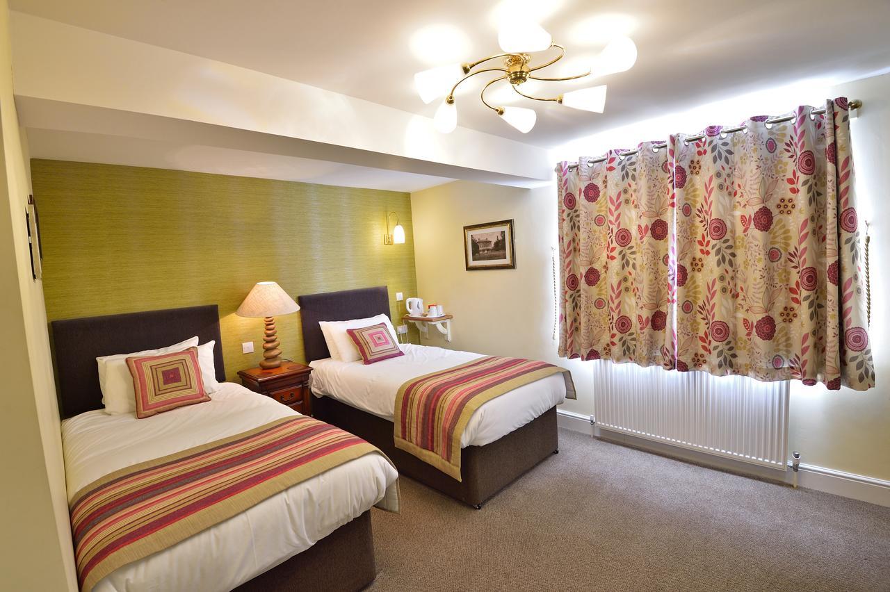 The George Hotel Crewkerne Exteriör bild
