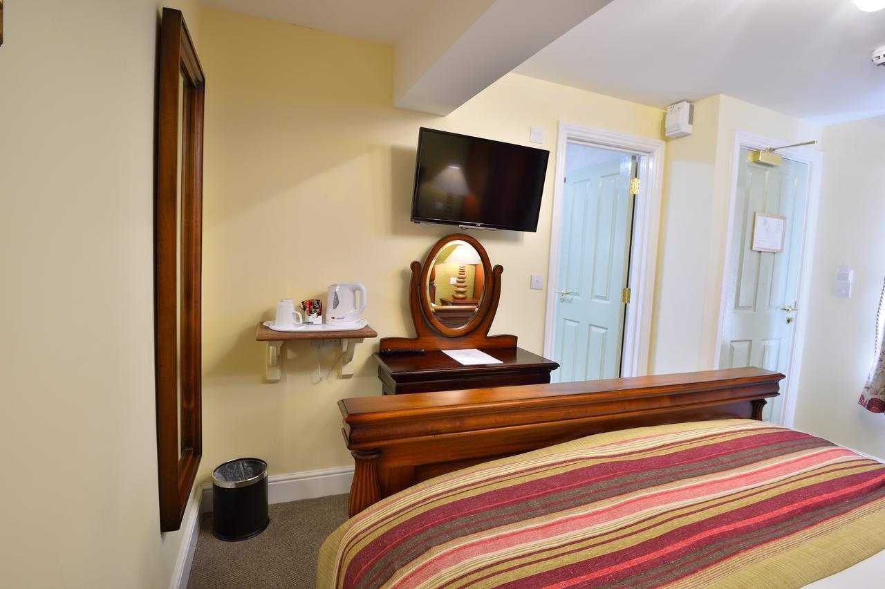 The George Hotel Crewkerne Exteriör bild
