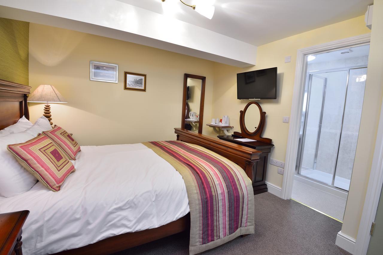 The George Hotel Crewkerne Exteriör bild